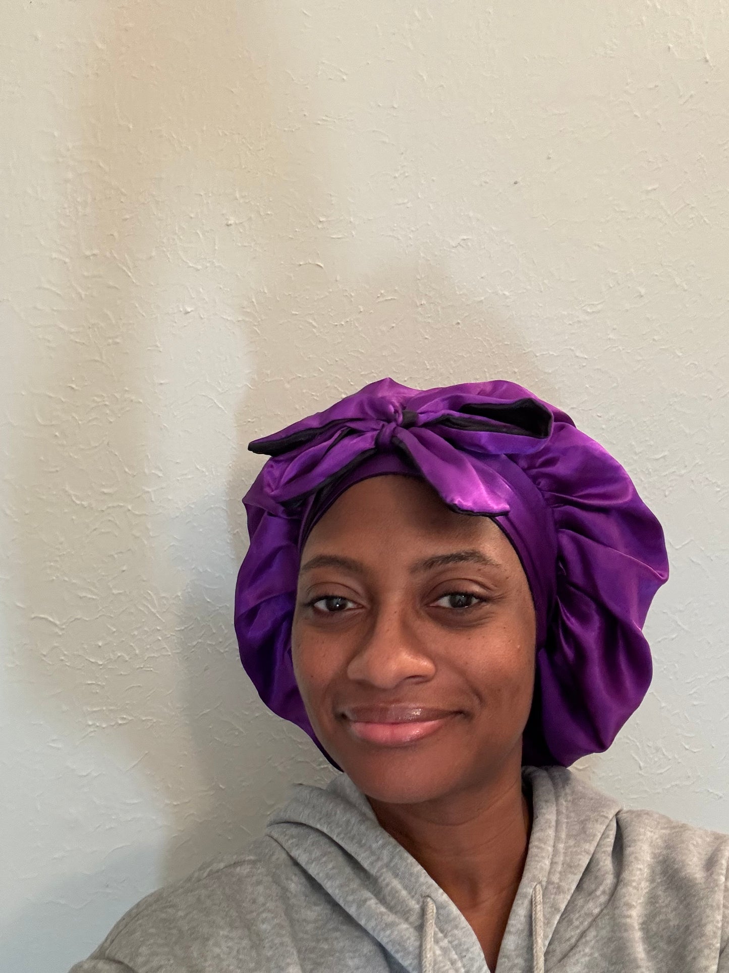 Black/Purple Reversible Bonnets